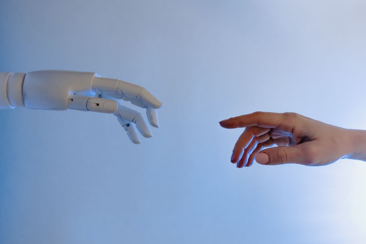 Gemini vs ChatGPT en empresas: cuál rinde mejor según el tipo de tarea